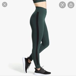 Stori Intro Tight Deep End